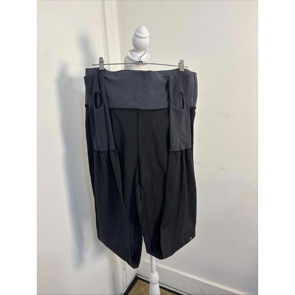 Lululemon Yoga‎ Pants High Rise Footed Sz 12 Rare Blk/Gray